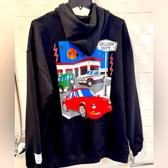 Gallery dept sweatshirt 
Good  condition - Picture 3 of 5